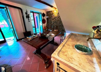 Portion of a house Via Antonio Ghiglino, Serra Riccò - photo 30