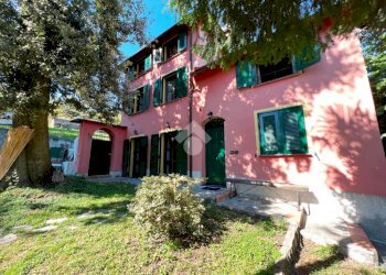 Portion of a house Via Antonio Ghiglino, Serra Riccò - photo 40