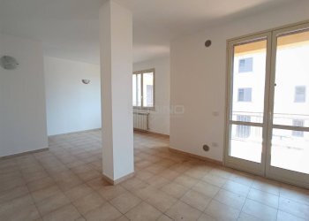 Two-room apartment VIA ENZO GIUDICE, Floridia - photo 3