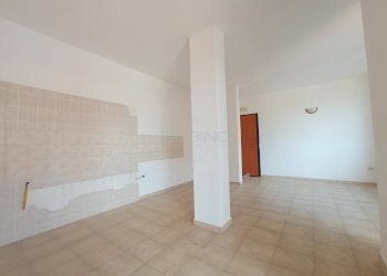 Two-room apartment VIA ENZO GIUDICE, Floridia - photo 5