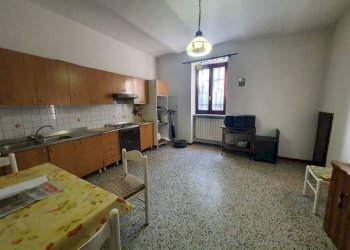 Cucina - Bilocale via Antonio Turconi, 7, Cantello - foto 4