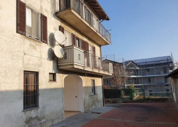 Facciata - Bilocale via Antonio Turconi, 7, Cantello - foto 9