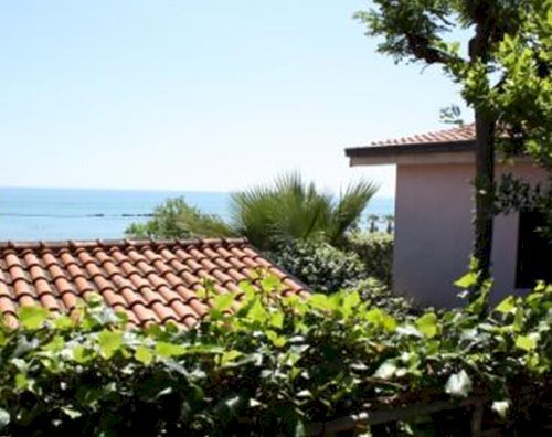 4 STRUTTURA TURISTICA RICETTIVA VISTA MARE CUPRA M - Non Alimentare Cupra Marittima - foto 2