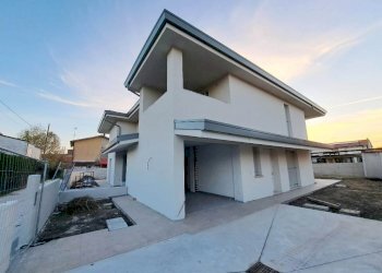 3.jpg - Villa a Schiera Rovigo - foto 3