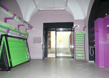 Negozio Locale commerciale Via Bove, Acqui Terme - foto 3