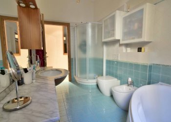 Quadrilocale Via Val D'Aposa 3, 3, Bologna (zona Centro Storico) - foto 16