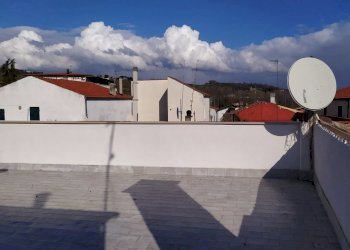 terrazza - Apartment Corso I Maggio 135, Scafa - photo 17