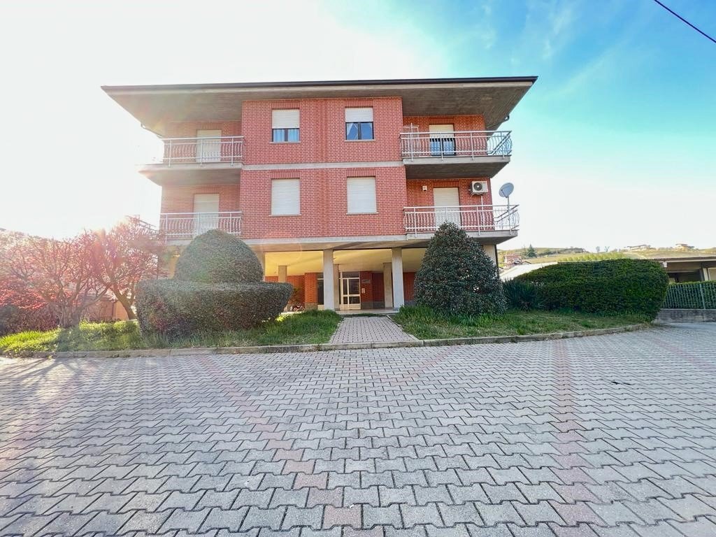 Four-room apartment Cisterna d'Asti - photo 1