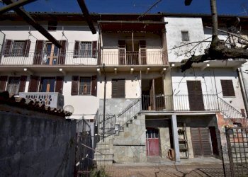 Casa indipendente via Alessandro Manzoni, Rocca d'Arazzo - foto 1