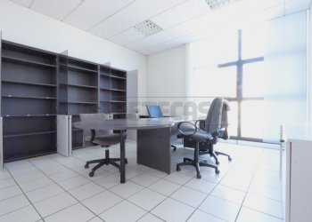 IMG_5251.JPG - Ufficio Via Chiuppese  3, Monticello Conte Otto - foto 9