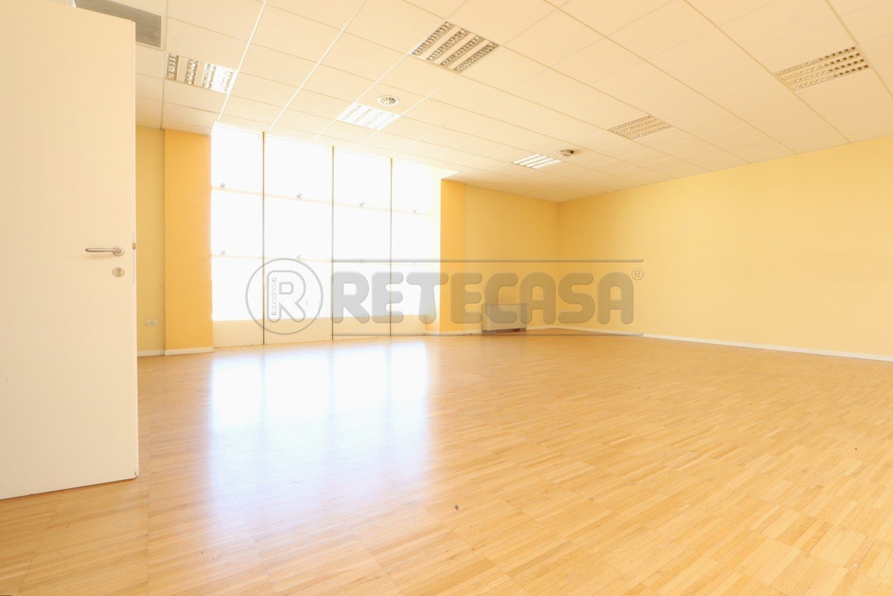 IMG_5261.JPG - Office Via della repubblica 5, Dueville - photo 2