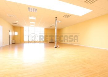 IMG_5269.JPG - Ufficio Via della repubblica  5, Dueville - foto 8