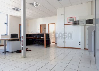 IMG_5248.JPG - Ufficio Via Chiuppese  3, Monticello Conte Otto - foto 5