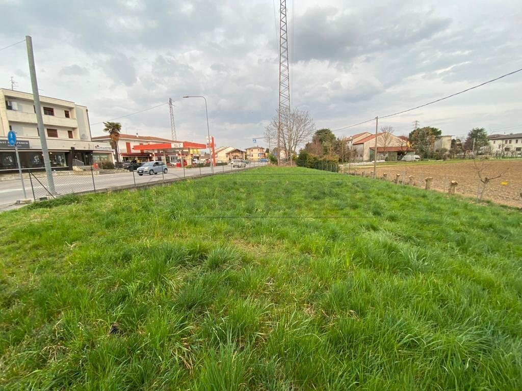 WhatsApp Image 2023-03-29 at 18.11.04(1).jpeg - Building land Strada Ca' Balbi 59, Quinto Vicentino - photo 2