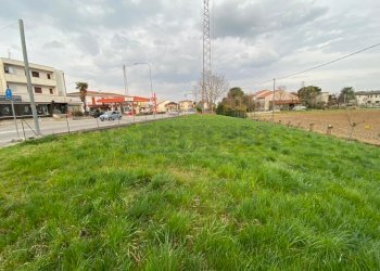 WhatsApp Image 2023-03-29 at 18.11.04(1).jpeg - Terreno edificabile Strada Ca' Balbi 59, Quinto Vicentino - foto 2