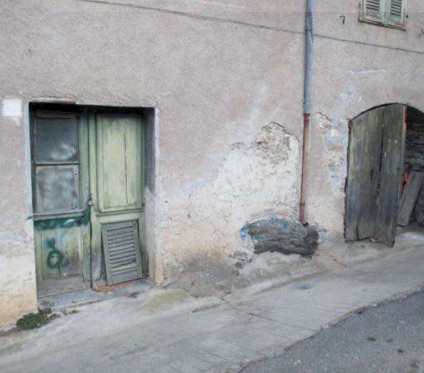 1.jpg - Warehouse at auction Via Lorenzo Lucifredi snc, Borghetto d'Arroscia - photo 1
