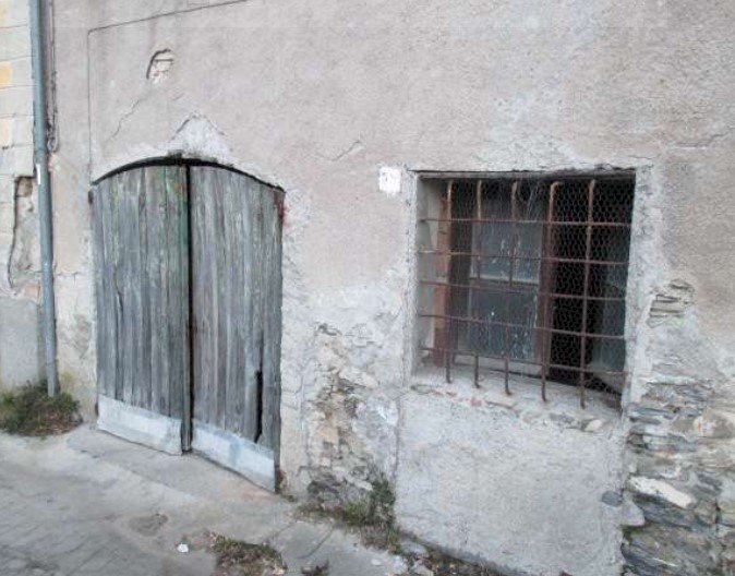 1.jpg - Warehouse at auction Via Lorenzo Lucifredi snc, Borghetto d'Arroscia - photo 1