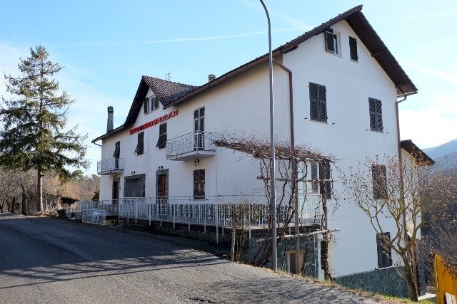 IMG_7972.JPG - Hotel - Accommodation facility Località Mulino 3, Sassello - photo 2