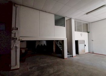 Capannone Tredozio - foto 5