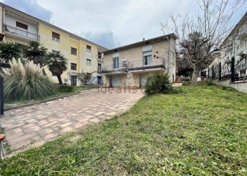 Casa indipendente via Petrarca, Nereto - foto 3