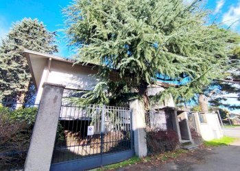 Facciata - Villa via Sandro Botticelli, 4, Parabiago - foto 1