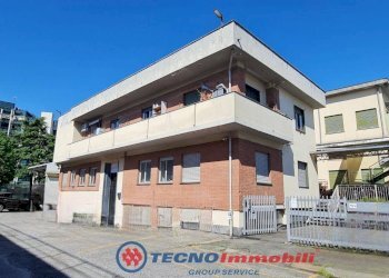 Facciata - Ufficio Lungo Dora Colletta, Torino (zona Vanchiglia) - foto 1