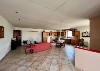 salone/cucina - Capannone via Racconigi, 53/B, Sommariva del Bosco - foto 31