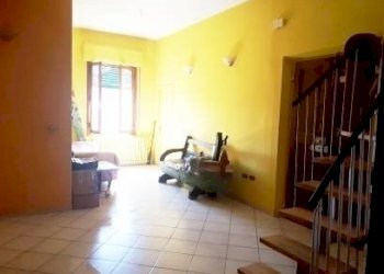 0823N03.jpg - Appartamento Borgo San Lorenzo - foto 3