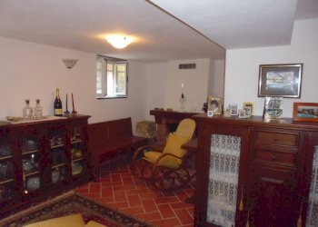 P1030776.JPG - Porzione di casa Via Alle Cottarze, Castiglione Chiavarese - foto 13