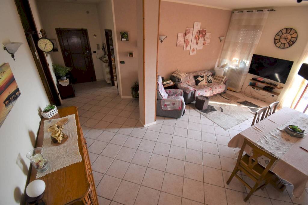 Apartment via 20 Settembre, 10, Montegrosso d'Asti - photo 1