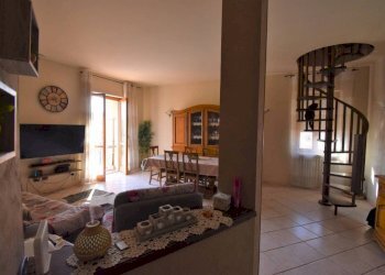 Appartamento via 20 Settembre, 10, Montegrosso d'Asti - foto 4