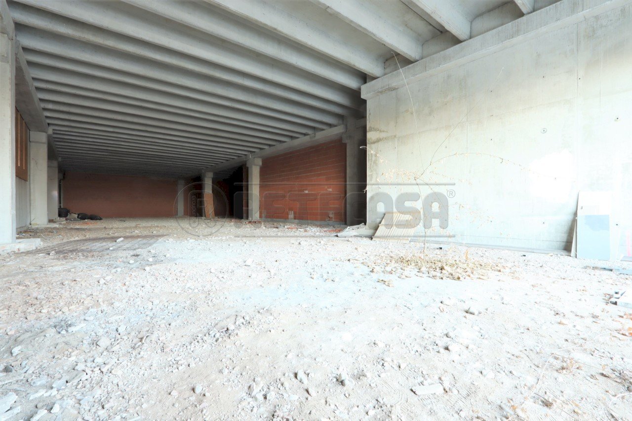 IMG_4822.JPG - Laboratorio Viale Riviera Berica, Vicenza - foto 1