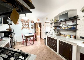 10 (1).jpg - Casale Via del corso, Sarzana - foto 10