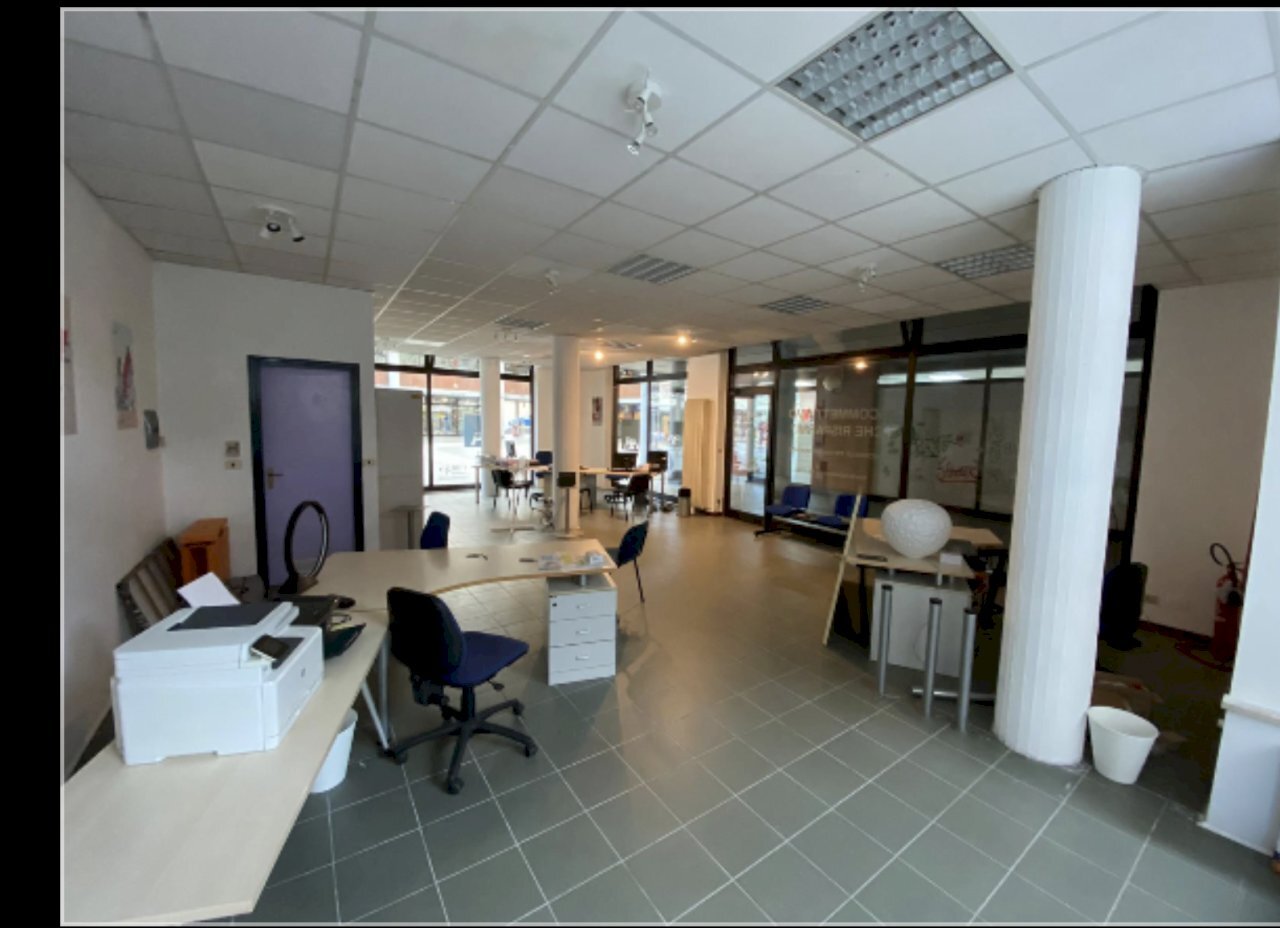 foto2.png - Locale Commerciale Via Carolina Spanna 1, Grugliasco - foto 2