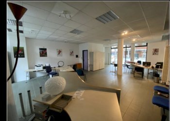 foto1.png - Locale Commerciale Via Carolina Spanna 1, Grugliasco - foto 1