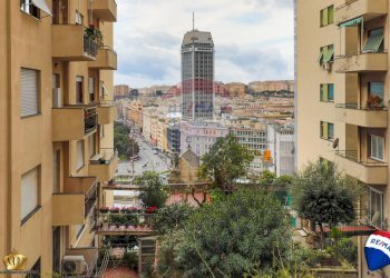 Quadrilocale Via Imperia, 3 
 Centro, Genova (zona Centro) - foto 1