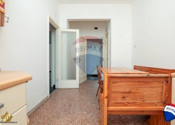 Quadrilocale Via Imperia, 3 
 Centro, Genova (zona Centro) - foto 23