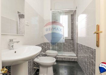 Quadrilocale Via Imperia, 3 
 Centro, Genova (zona Centro) - foto 24