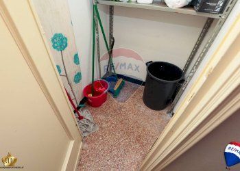 Quadrilocale Via Imperia, 3 
 Centro, Genova (zona Centro) - foto 42