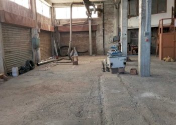 lu9.jpg - Locale Commerciale Luni - foto 1