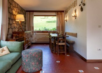 AFFITTO VERRAND- SOGGIORNO CON SALA DA PRANZO - Quadrilocale Avenue Dent du Geant 31, Prè-Saint-Didier - foto 3