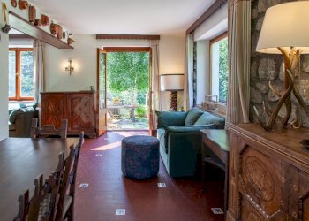 AFFITTO VERRAND- SOGGIORNO CON SALA DA PRANZO - Quadrilocale Avenue Dent du Geant 31, Prè-Saint-Didier - foto 5