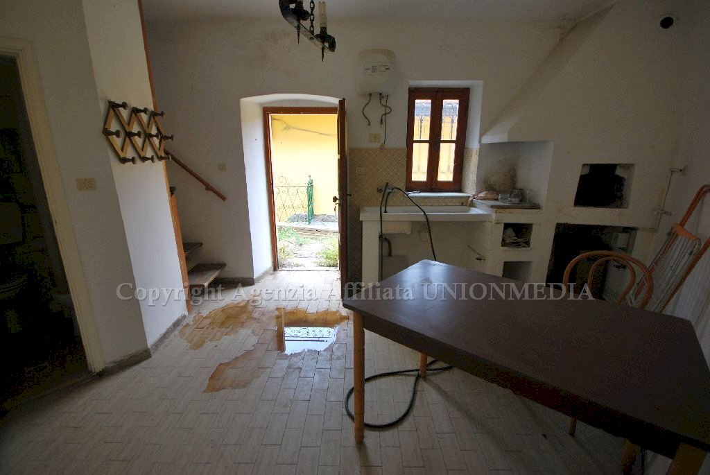 7.jpg - Casa semi indipendente Sarzana - foto 3