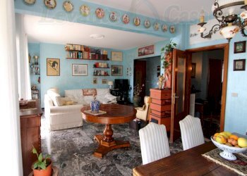 006 - Soggiorno (1).jpg - Appartamento Sori - foto 4