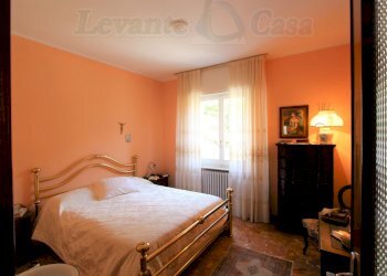 012 - Camera (2).jpg - Appartamento Sori - foto 12