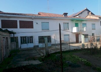 esterno - Casa indipendente via Monte Grappa, 11, Oviglio - foto 2