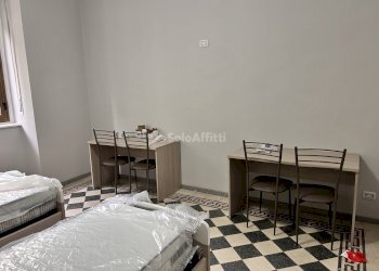 CAMERA DOPPIA 1.jpg - Appartamento Torino - foto 10
