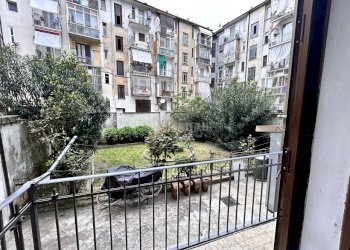 esterno cortile giardino.jpg - Appartamento Torino - foto 17