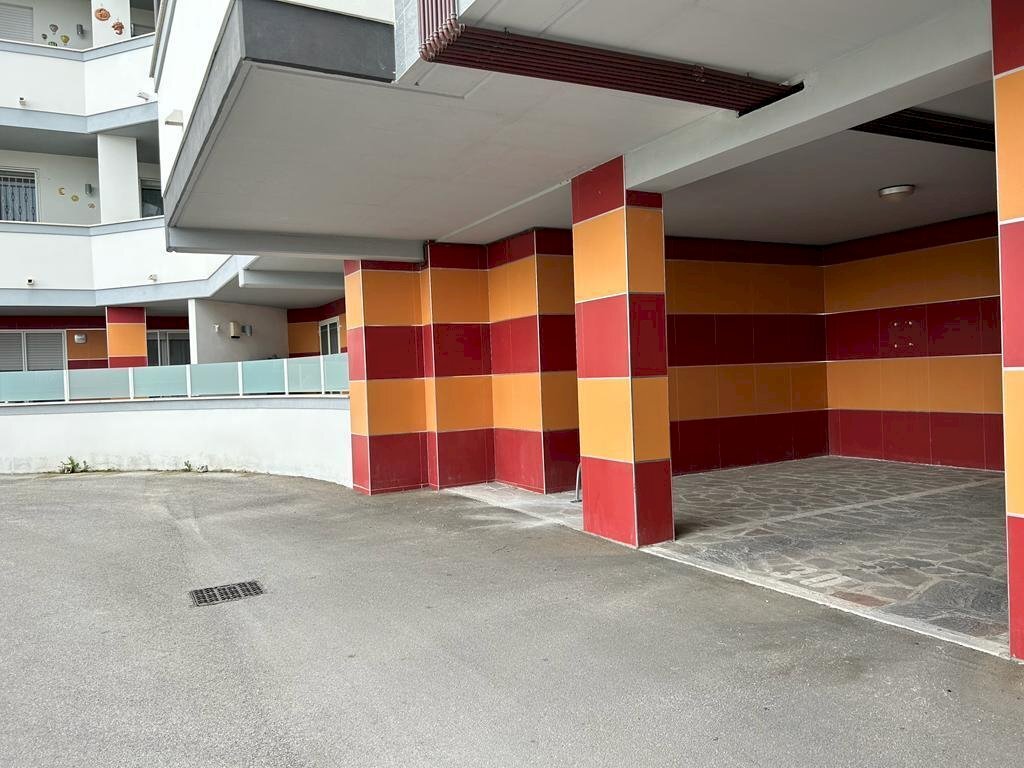 WhatsApp Image 2023-04-03 at 12.57.11 (5).jpeg - Box Viale Maiella 23/A, Francavilla al Mare - foto 1