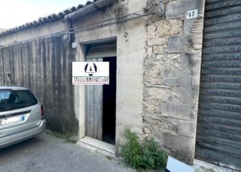 IMG_2587.jpg - Porzione di casa Via Iachinoto Saverio, Modica - foto 1